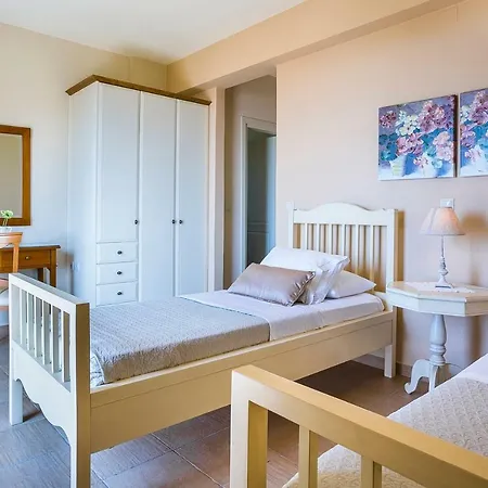 Thelxis Willa Lourdata (Kefalonia)