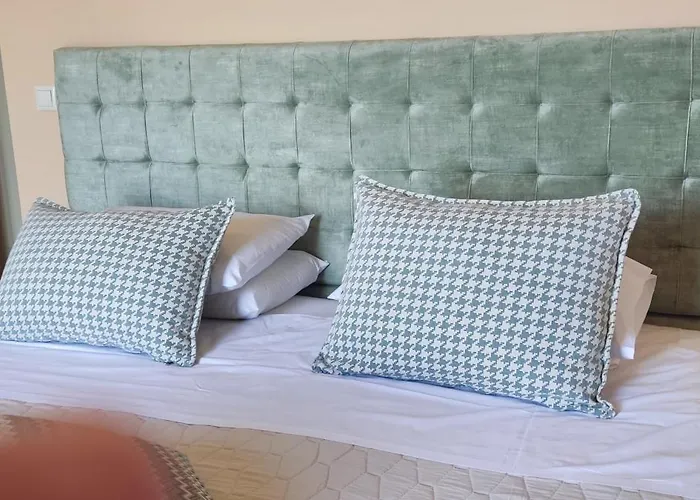 Thelxis Lourdata (Kefalonia)